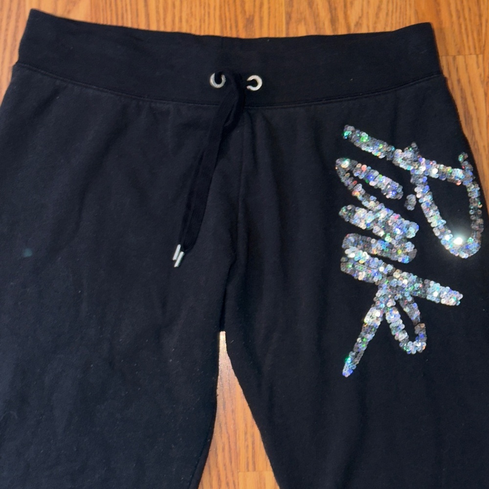 PINK Victoria’s Secret Medium Black Joggers Sequin Logo Sweatpants Athleisure - Picture 3 of 10